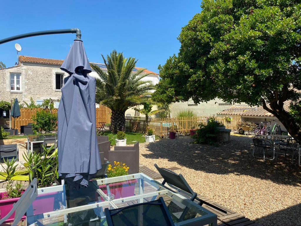 Le Pressoir - Gites Et Meubles De Tourisme - 2 Etoiles Dolus-d'Oleron Exterior photo